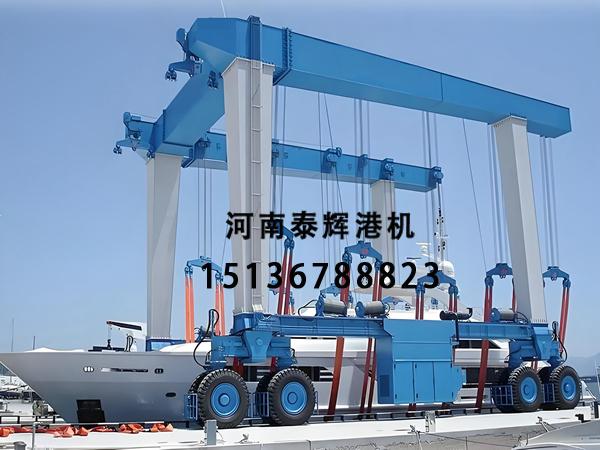 内陆湖码头使用电动游艇搬运机适配吗